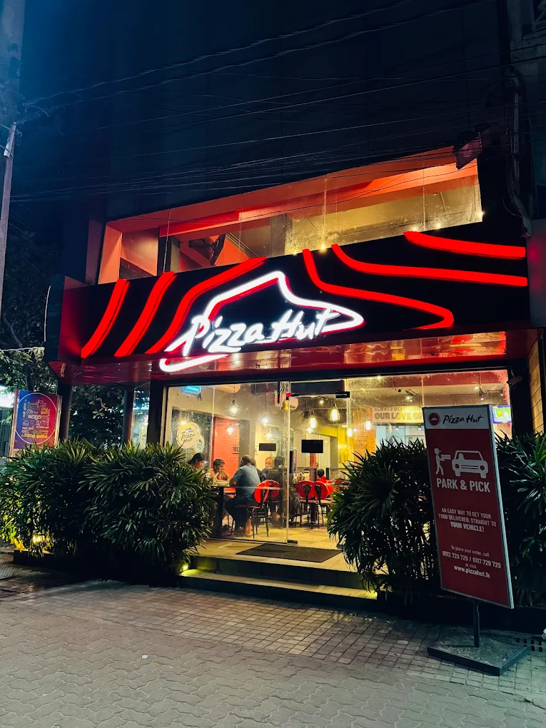 Pizza Hut Anuradhapura restaurant exterior at night